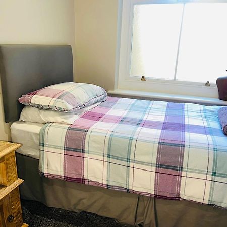 Bed For The Night, Close To Beach, Shops , Train St Leonards-on-Sea Exterior foto